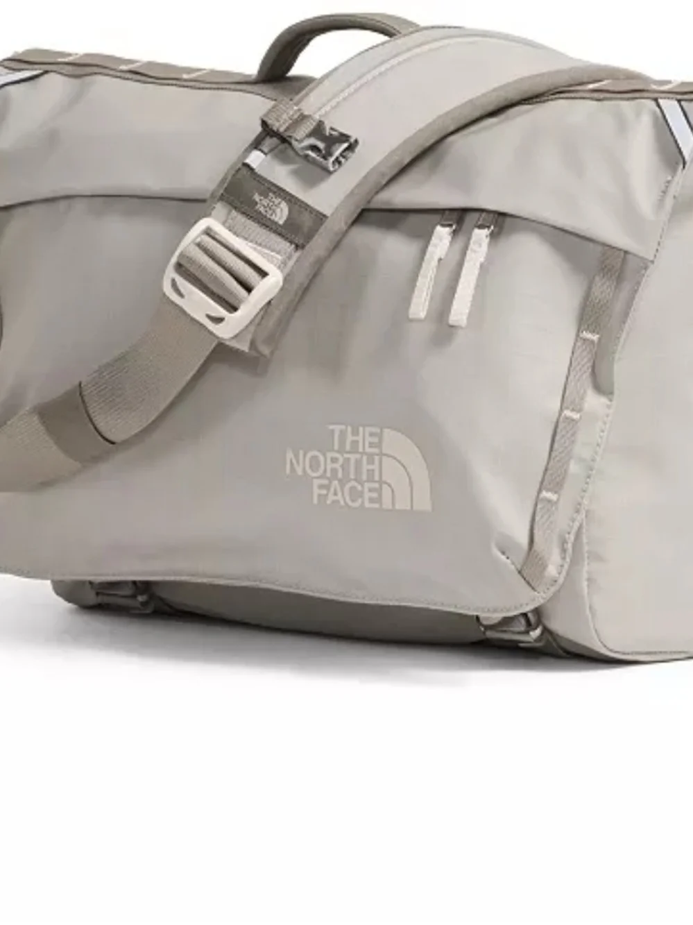 The North Face Men's Base Camp Voyager Messenger Bag One Size Gray